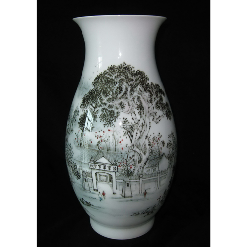 黄埔军校鱼尾尊