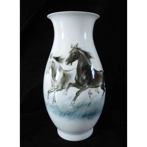 前程似锦鱼尾尊